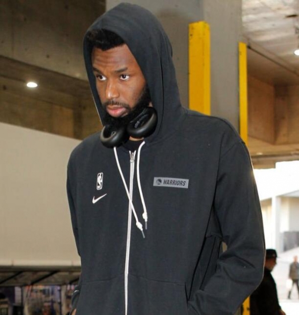 客场防线前 客场防线前